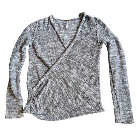 Free People Faux Wrap Knitted Low V-neck Light Sweater Women's Size Small Gray - Picture 3 of 9
